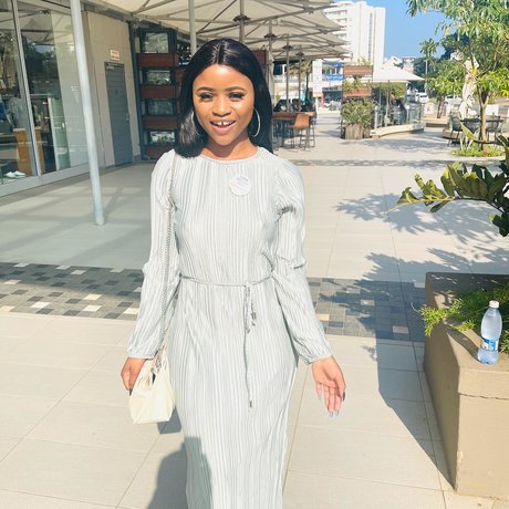 Sharon Gambu top star picture