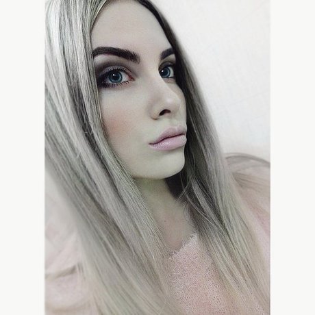 Iva Kivock exclusive actress galleries