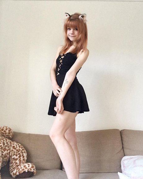 Lilsolle Chickpii hd actress pic