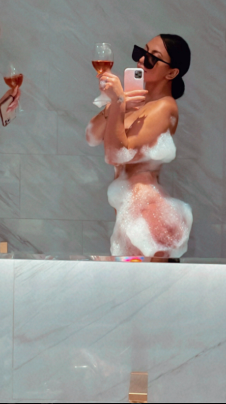 May Yassine best star pic