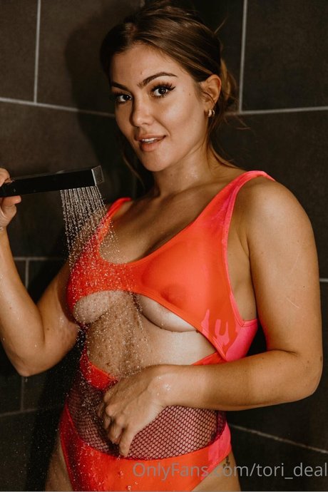 Tori Deal_ porn star pictures