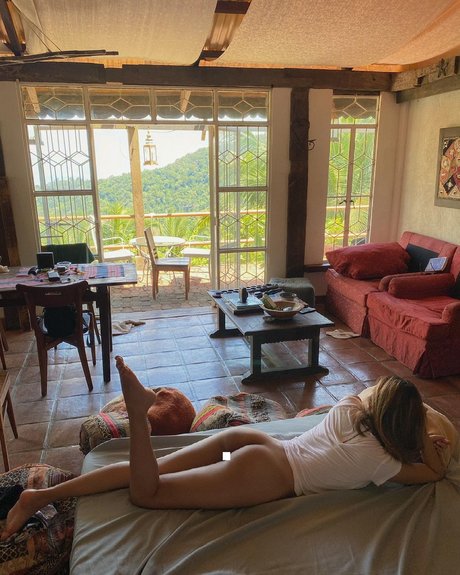 body onlyfans nude galleries