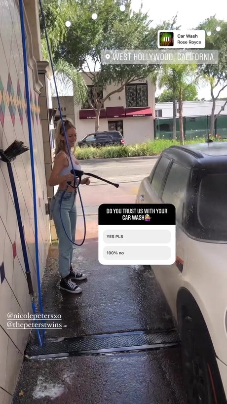 Peterstwins_ beautiful actress archive