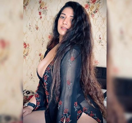 Rasha Kirmani star porn photo