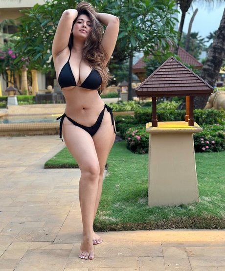 Rasha Kirmani sex star galleries