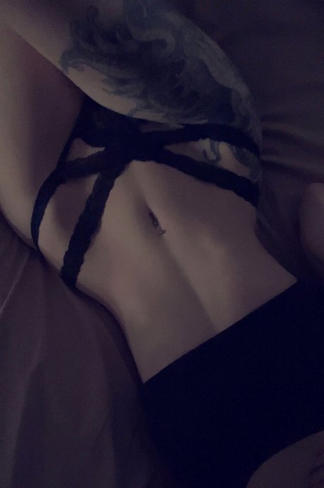 Alliury Xaerha beautiful model images