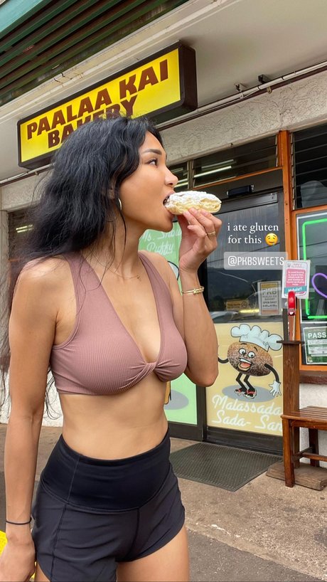 college girl onlyfans erotic pictures