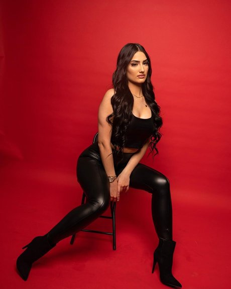 Diana Malchanovich_ star pictures