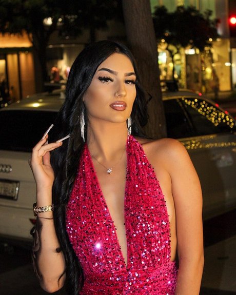 Diana Malchanovich_ star nude image