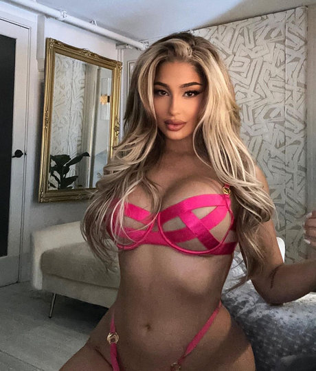 Amanda Padilla pornstar adult image