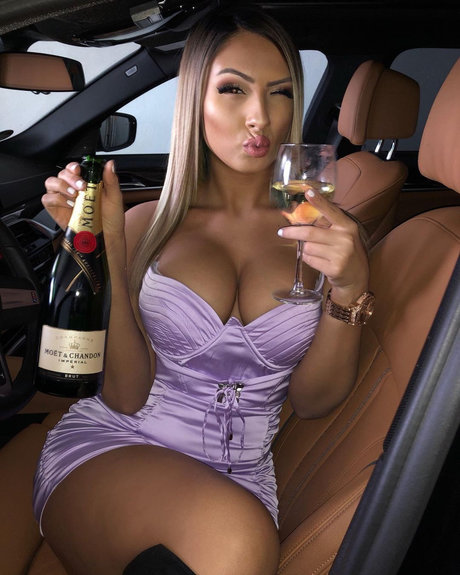 Vasilka Vazzzlegramm art pornstar photos