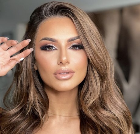 Katherine Eftekhari_ sex model gallery