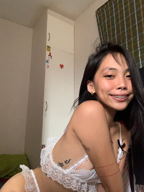 Noreen Pilotin star free photos