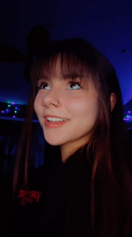 Sxvsy star nude pics