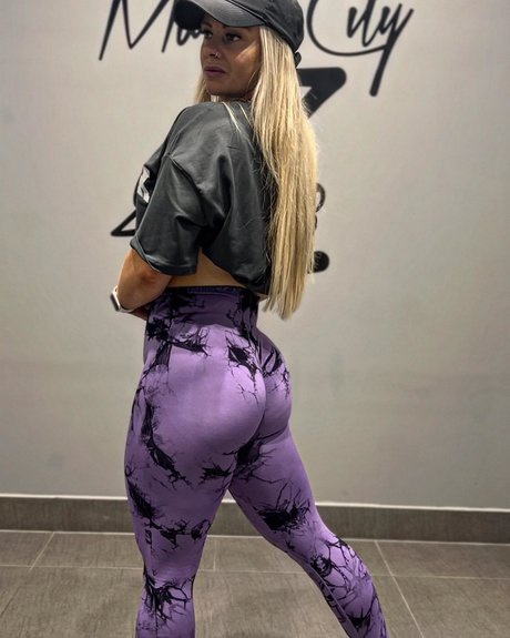 Kat Dinnigan nude pornstar pictures