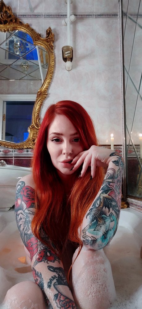 Margarita Dirge pretty star galleries