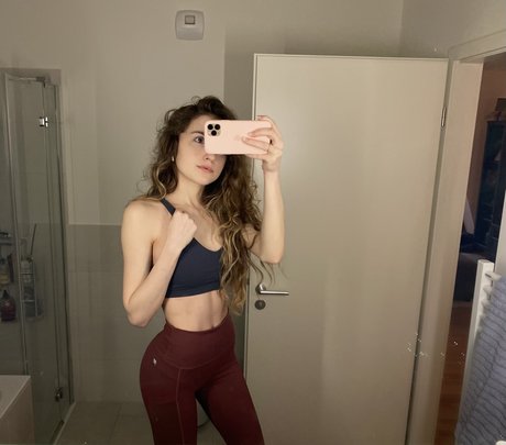 Knights Ry sex model photos