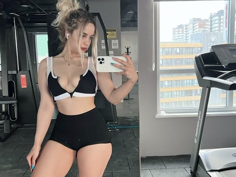 chubby slut onlyfans free img