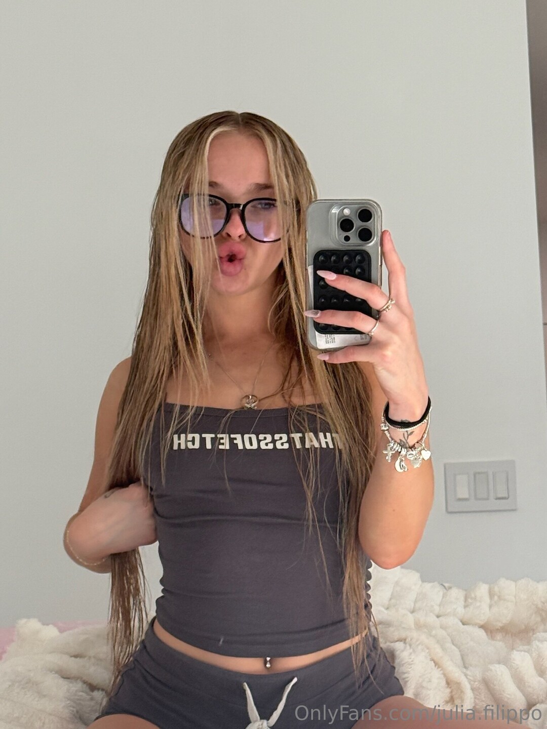 Julia Filippo pretty model images