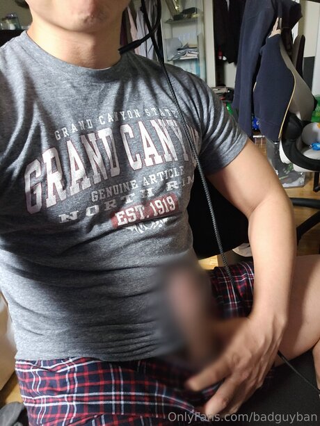 Badguyban star sexy picture