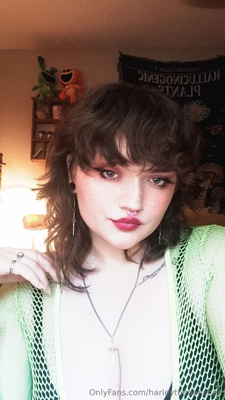 Harleythebanshee exclusive actress galleries