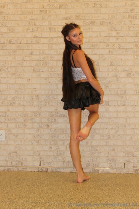 college girl onlyfans free sex galleries