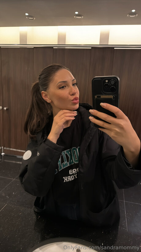 Sandramommy sexy model images