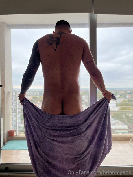 Brianpipaok model sex picture