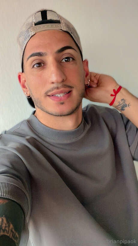 Brianpipaok hd model pic