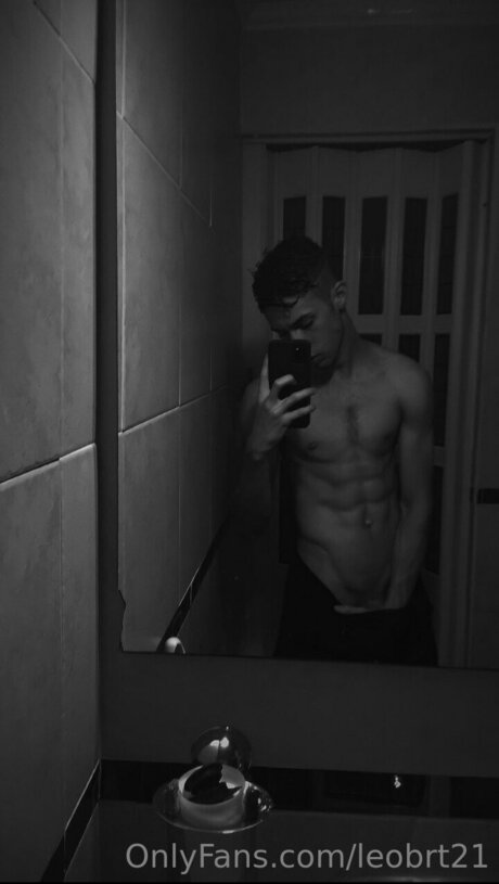 Leobrt21 sexy actress pics