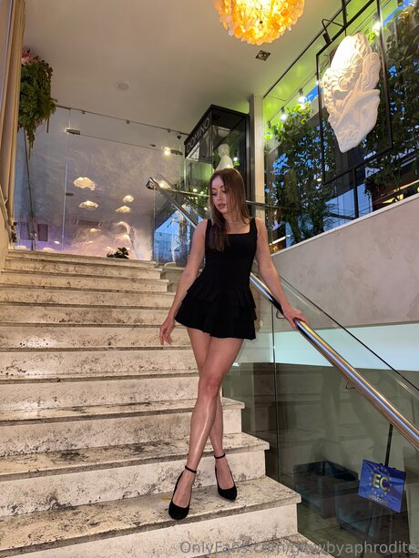 Glowbyaphrodite pornstar top gallery