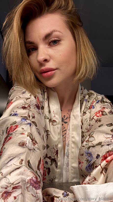 Roxy Blakee hd pornstar photo