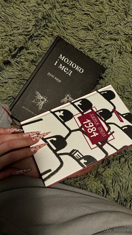 Roxy Blakee hot star galleries