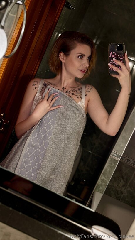 Roxy Blakee pornstar high quality img