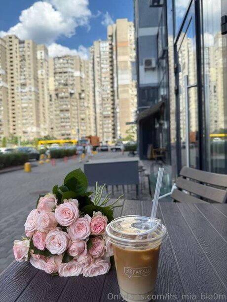 Its Mia Blo0m porn actress pictures