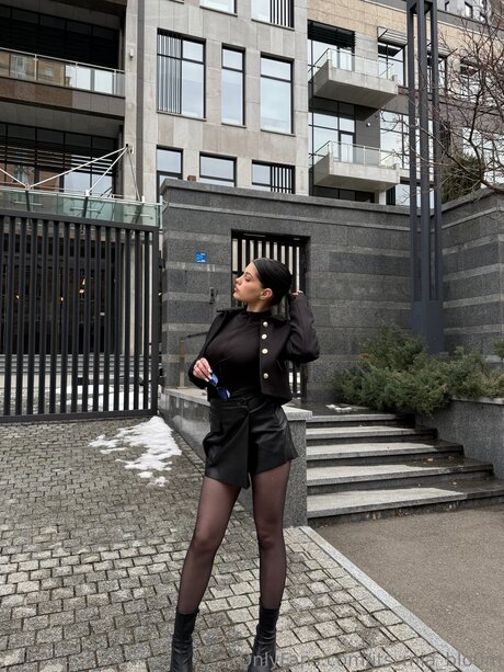 Its Mia Blo0m sexy star photos