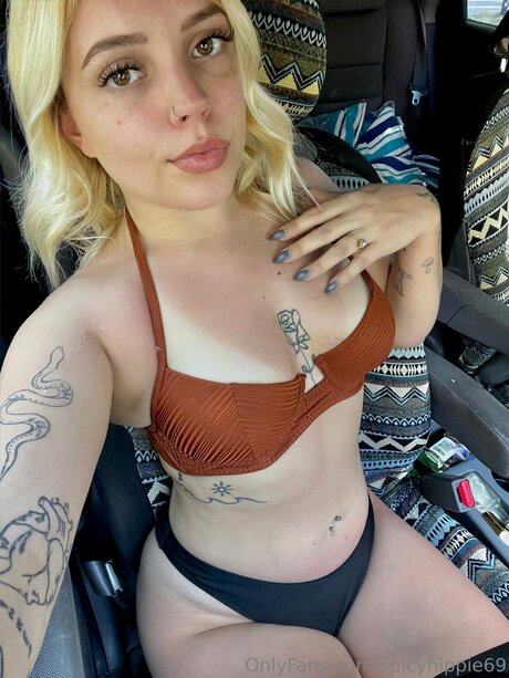 Spicyhippie69 free actress photos