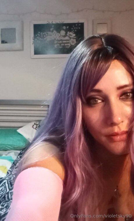 Violetsky90 exclusive pornstar pictures
