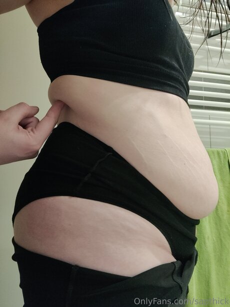 Sapthick model art pics