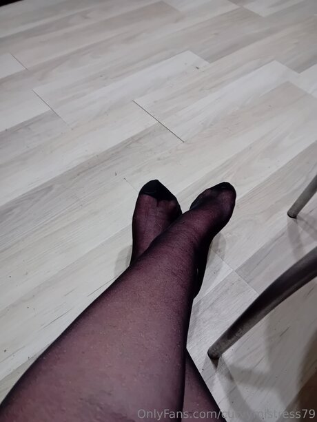 Curvymistress79 model beautiful gallery