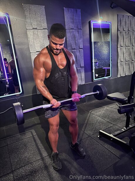 Beaunlyfans hot model archive