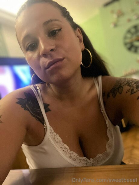 Sweetbeeel star nudes gallery