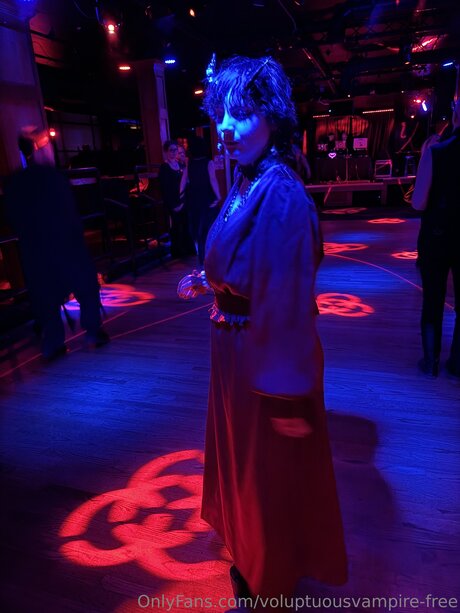 Voluptuousvampire Free hot star img