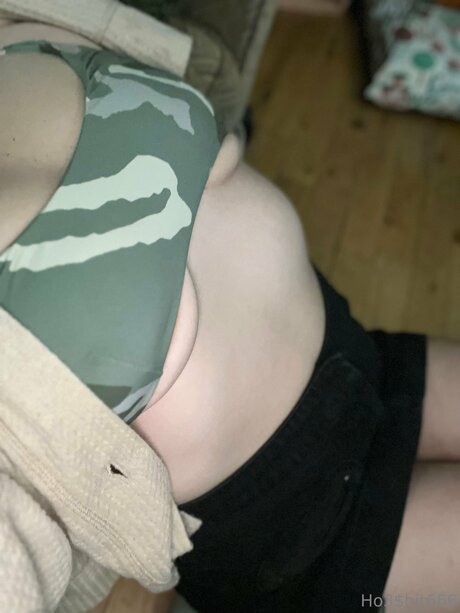 Hoeshit666 adult star archive