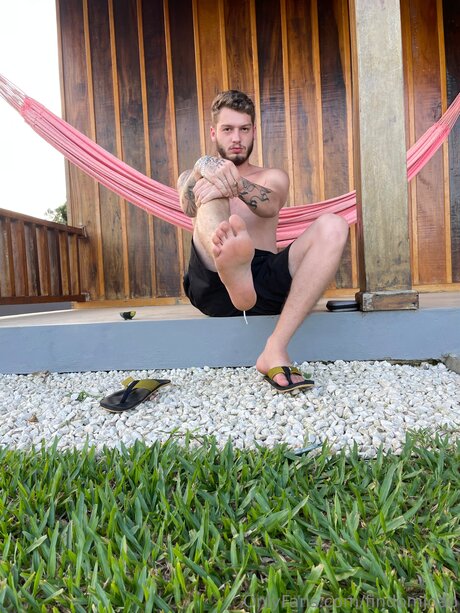 lesbian fuck onlyfans pornos gallery