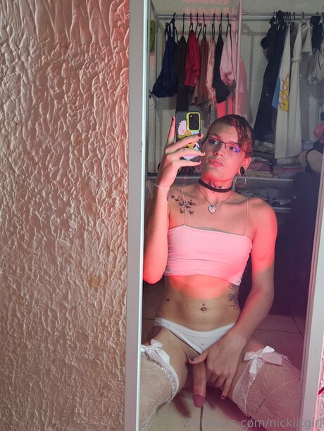 Nickiitgirl nudes actress photo