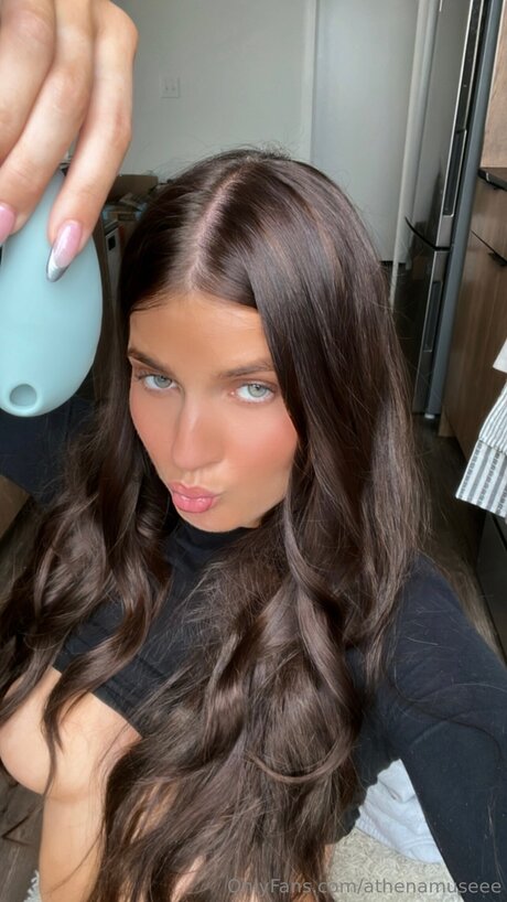 Itsellableu model pornographic pictures