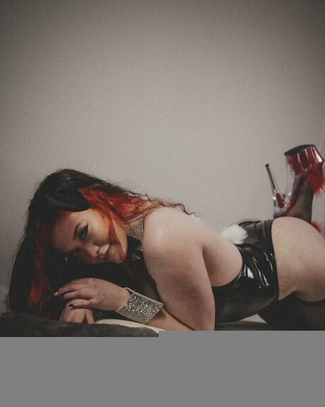 Poket Fairy model naked pics