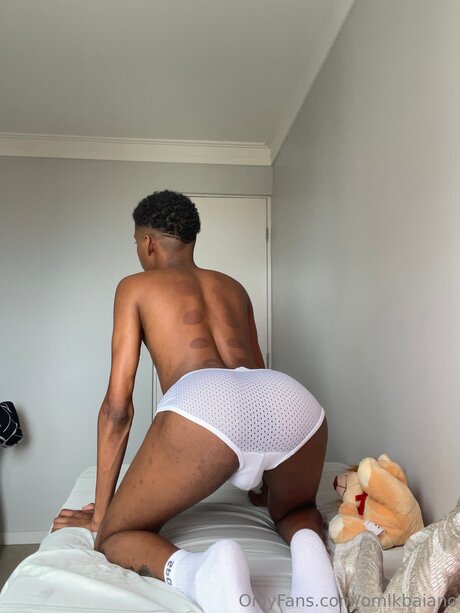 Omlkbaiano nice actress pics