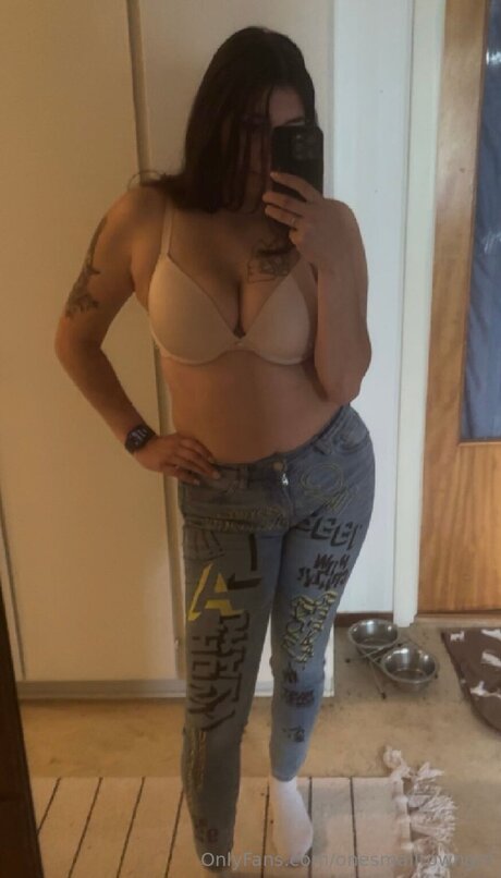 Onesmalltowngirl beautiful model pics